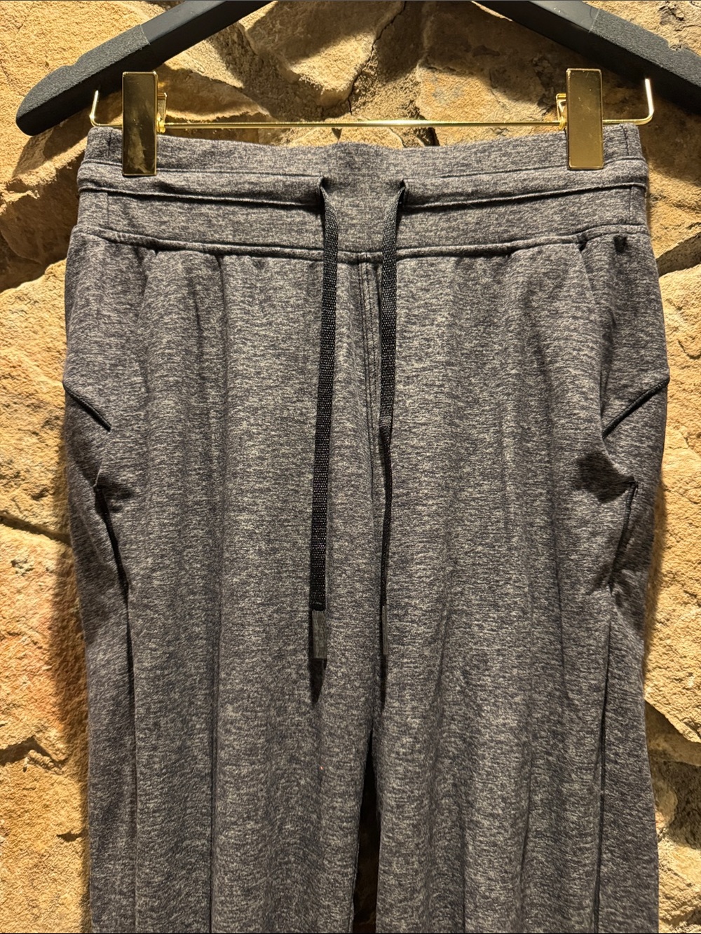 Lululemon pants - Picture 2 of 7